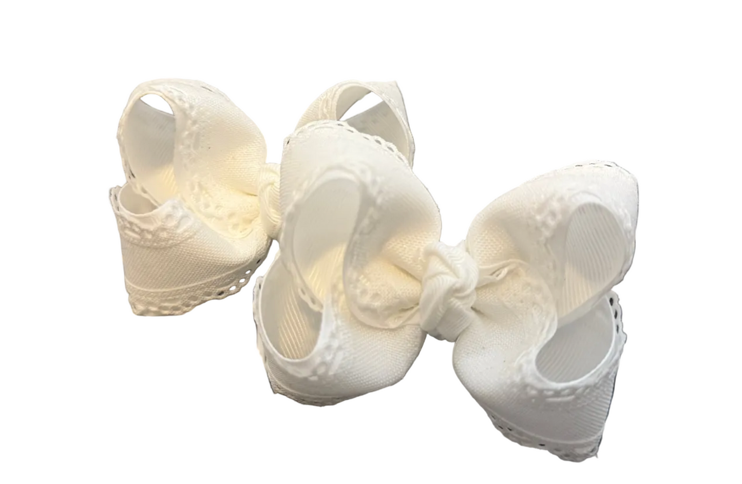 White Scallop Piggies Lynlee Blair's Bows